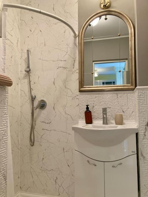 Downtown - Ultra With Park View Apartamento